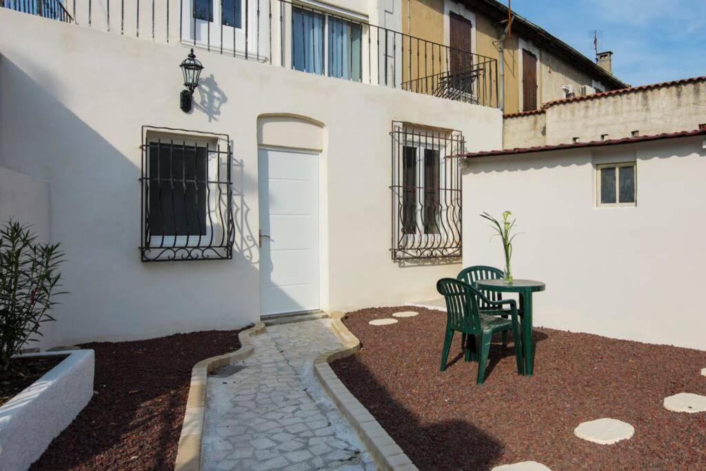 Primavera Avinhão Exterior foto